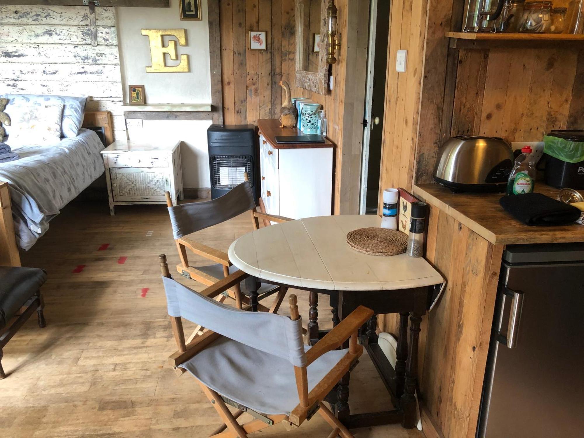 Foxesden, Unique Eco Cabin, Dartmoor Views South Brent Экстерьер фото